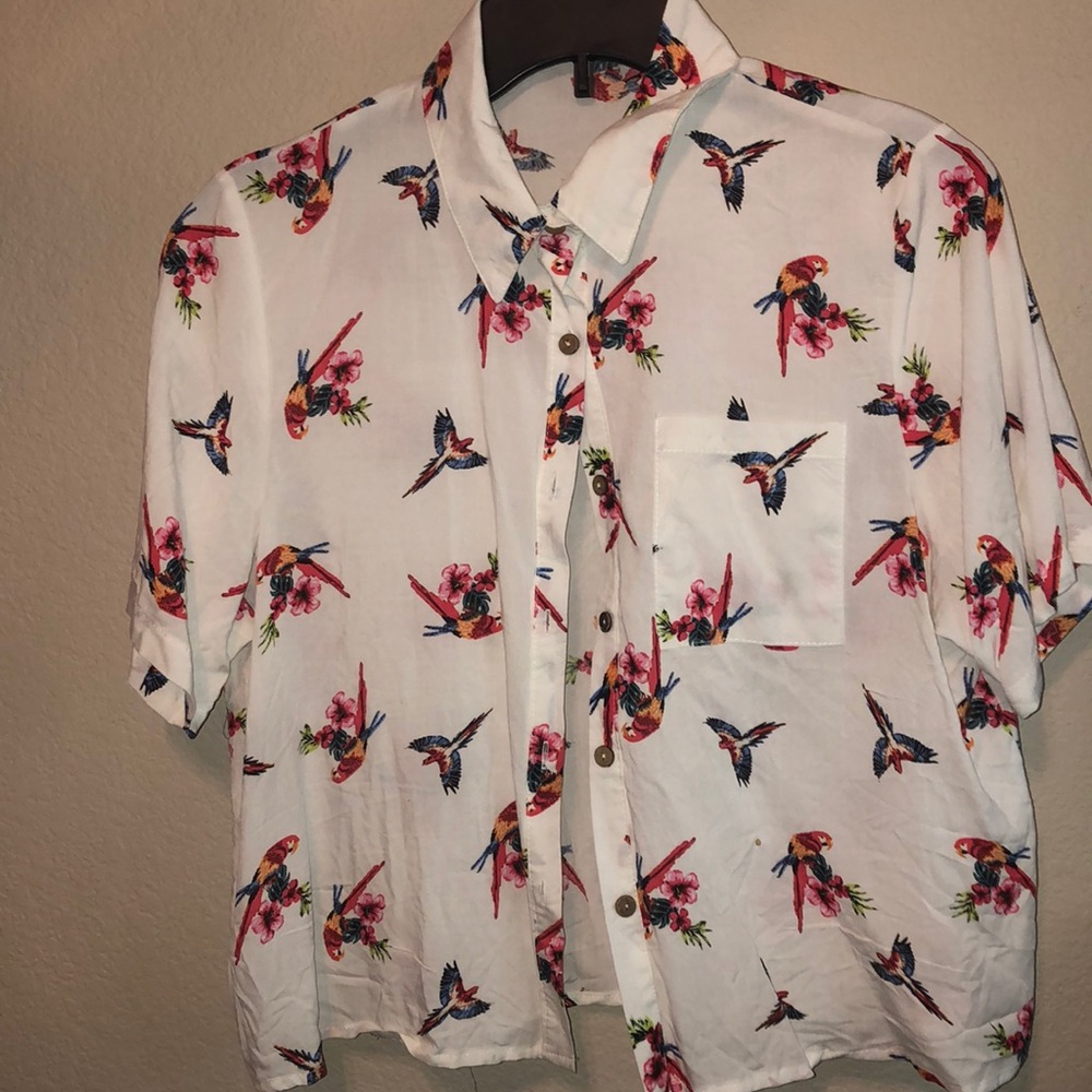 Crop Parrot button down shirt